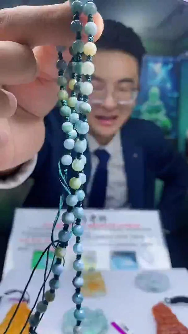 未镶嵌定制翡翠TT翡翠毛货吊坠-13