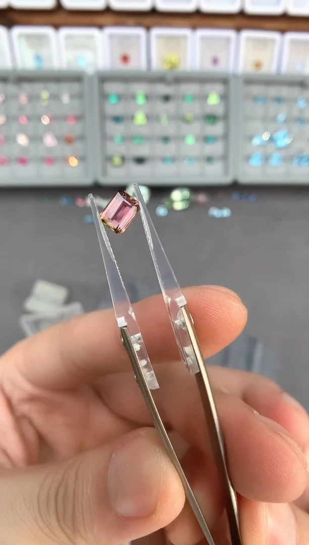 【闪购商品】定制碧玺裸石未镶嵌1.24ct