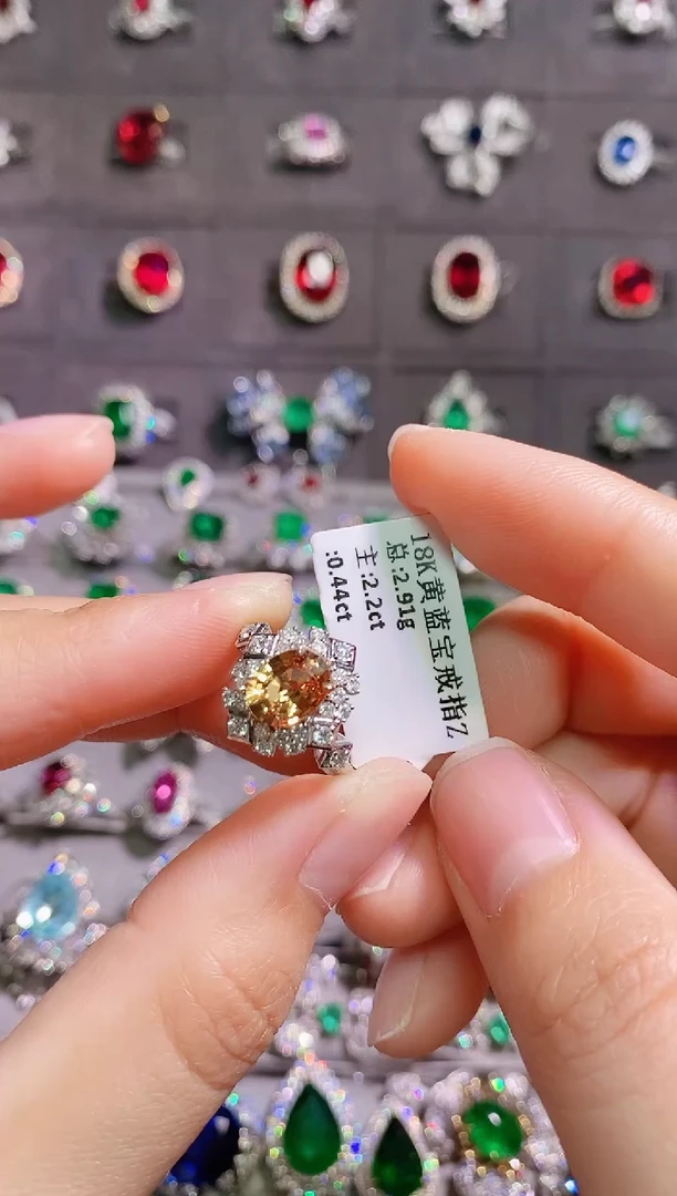 【闪购商品】彩色蓝宝石18K金戒指18K金镶嵌--