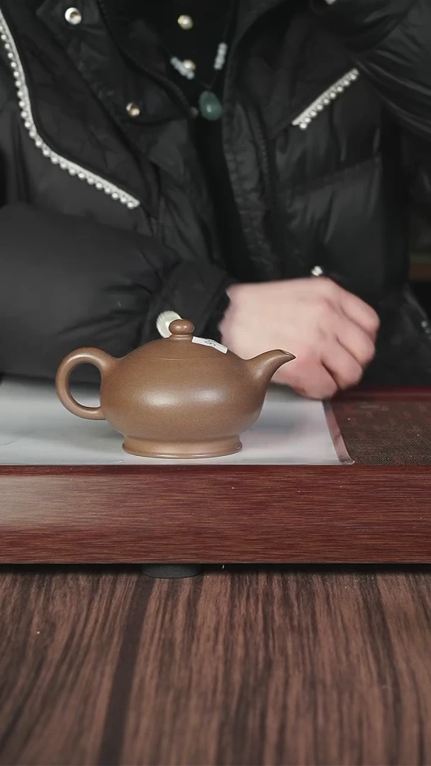 【闪购商品】紫砂茶壶战旗  老段泥 玉乳