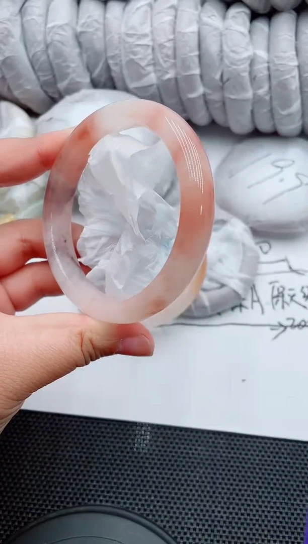 未镶嵌手镯石英质玉121-61-62