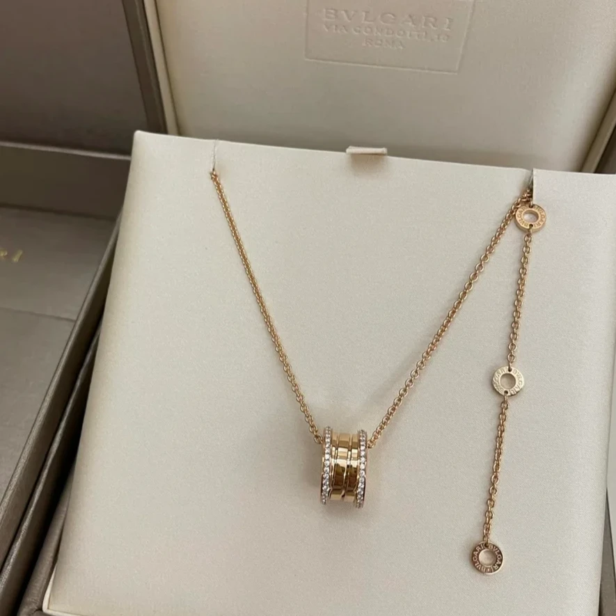 99新 BVLGARI/宝格丽 欢欢 弹簧 项链 18K玫瑰金 带钻