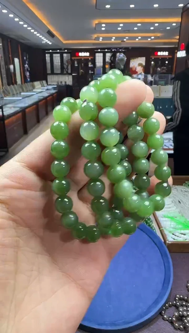 未镶嵌和田玉挂件【陆103】65 7023 多样性发其一