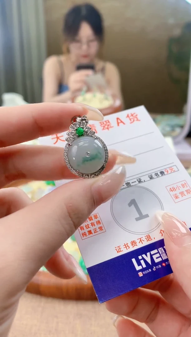 翡翠银S925镶嵌颈饰天然A货翡翠挂件