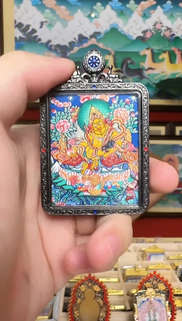 吊坠黄财-热贡纯手绘周毛