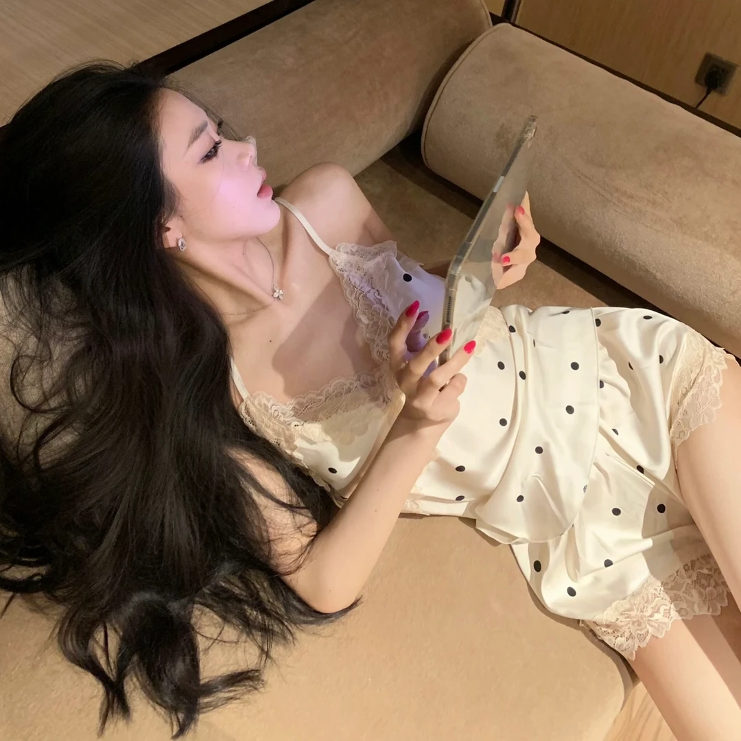 纯欲风白色圆点带胸垫睡衣女套装可爱少女性感蕾丝家居服吊带睡裙