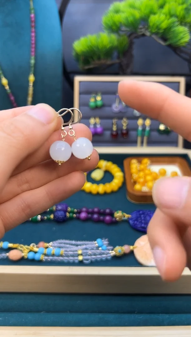 【闪购商品】和田玉耳饰14K金镶嵌E118