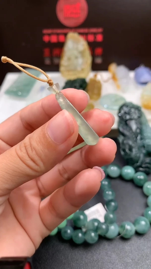 定制翡翠未镶嵌