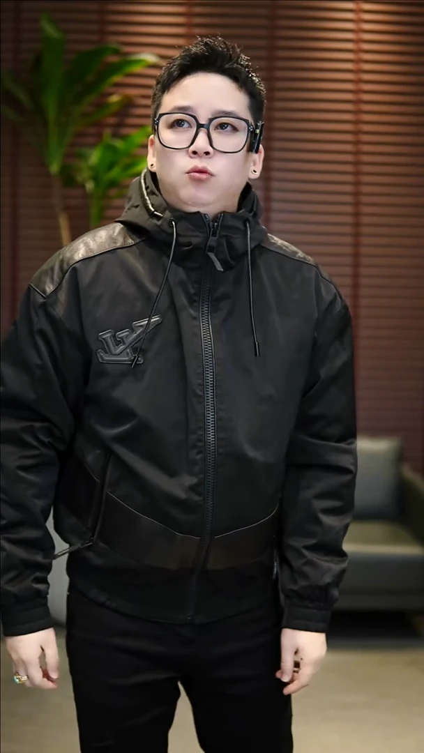 50码（130-150斤）羽绒真皮拼接夹克