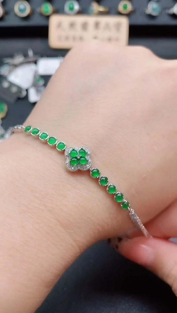 银S925镶嵌戒指翡翠1