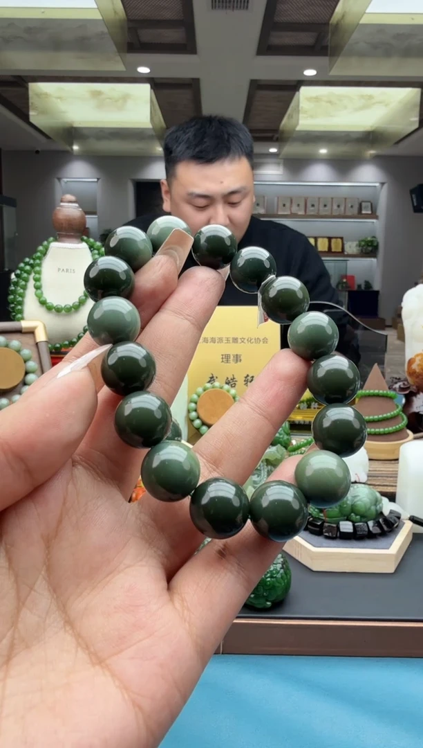 未镶嵌手串和田玉szq