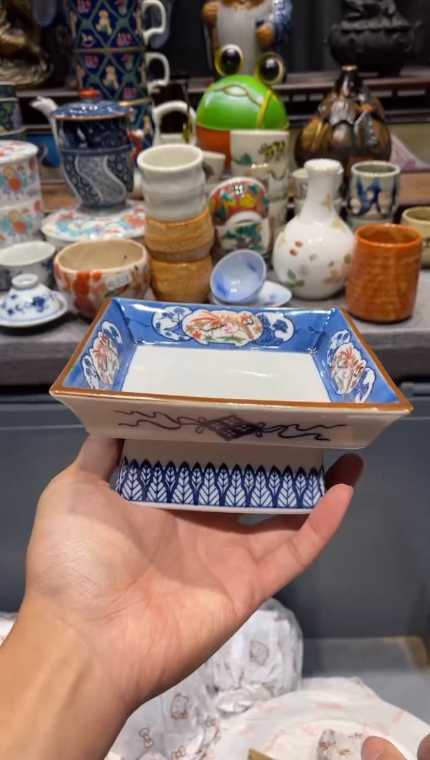 瓷片青花四方高足钵