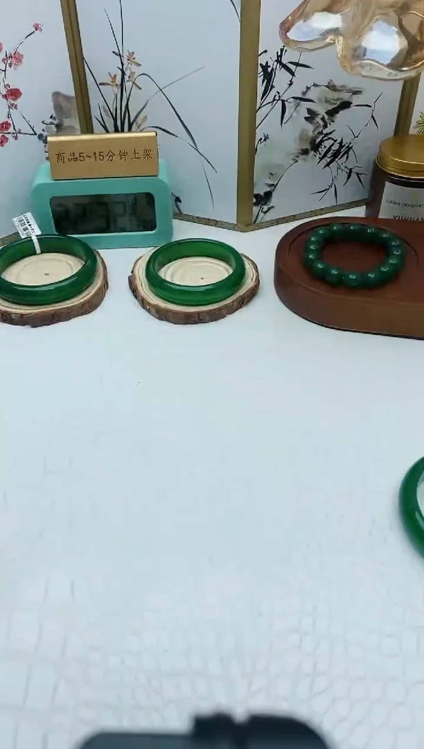 【闪购商品】玛瑙/玉髓手镯未镶嵌玛瑙手镯