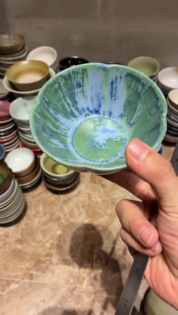 瓷片笑752 蓝飘雪花瓣碗1个