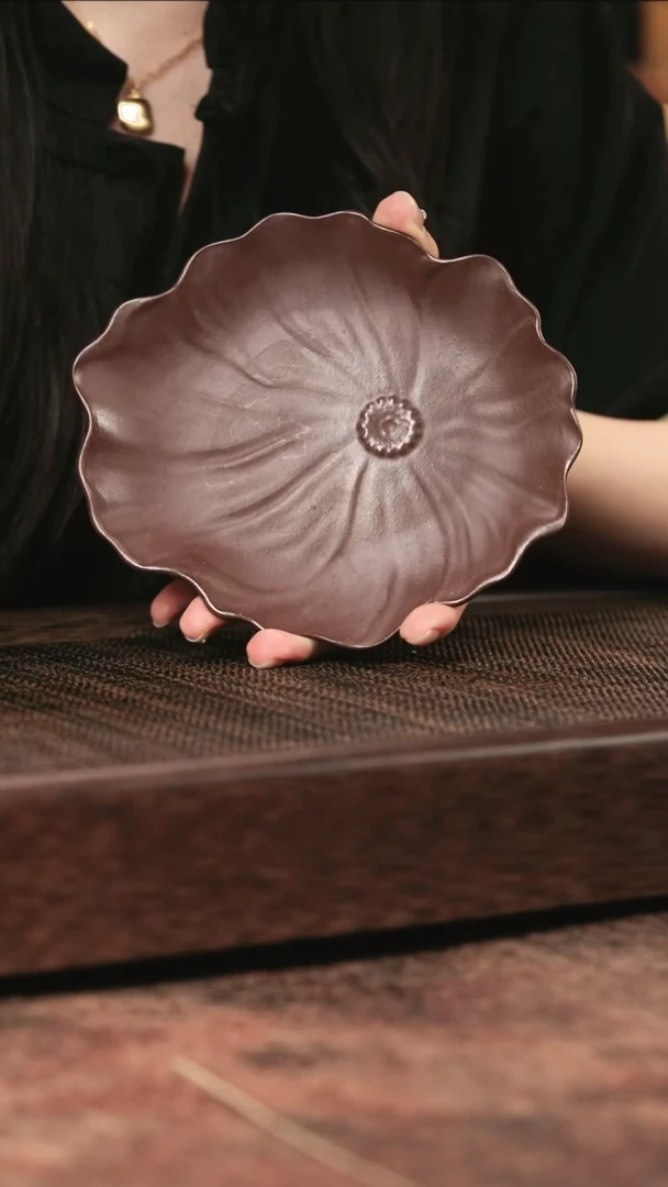茶壶紫砂荷叶壶承