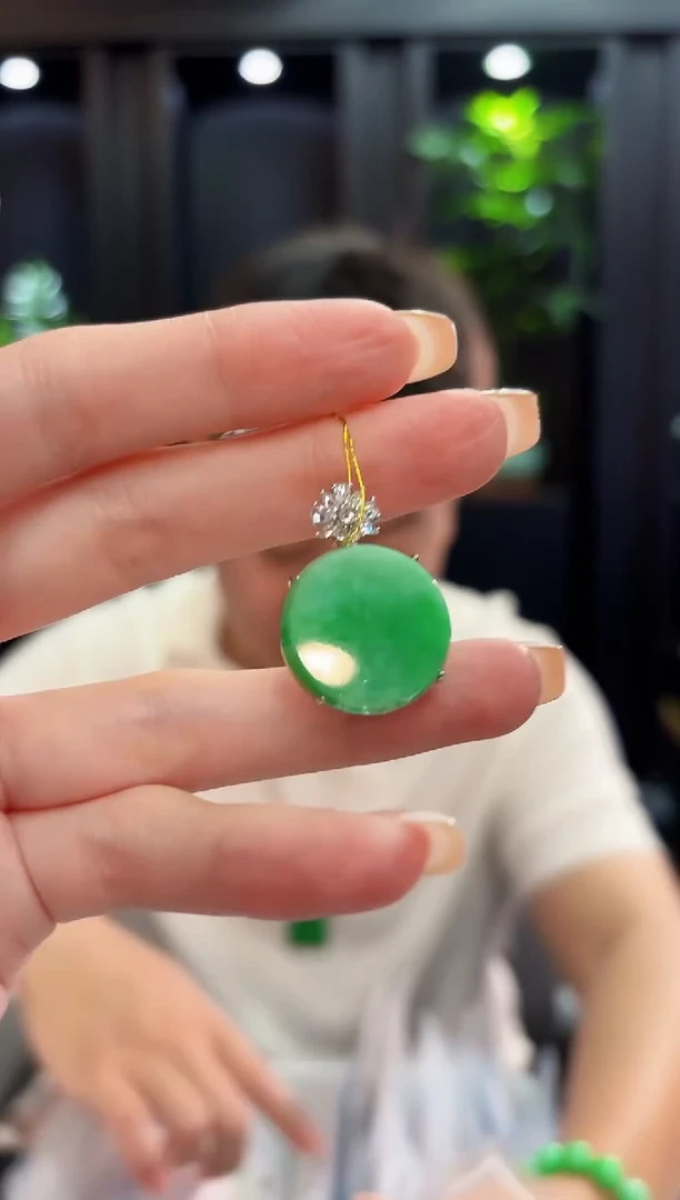 颈饰未镶嵌翡翠 缅料A货/支持复检/一件