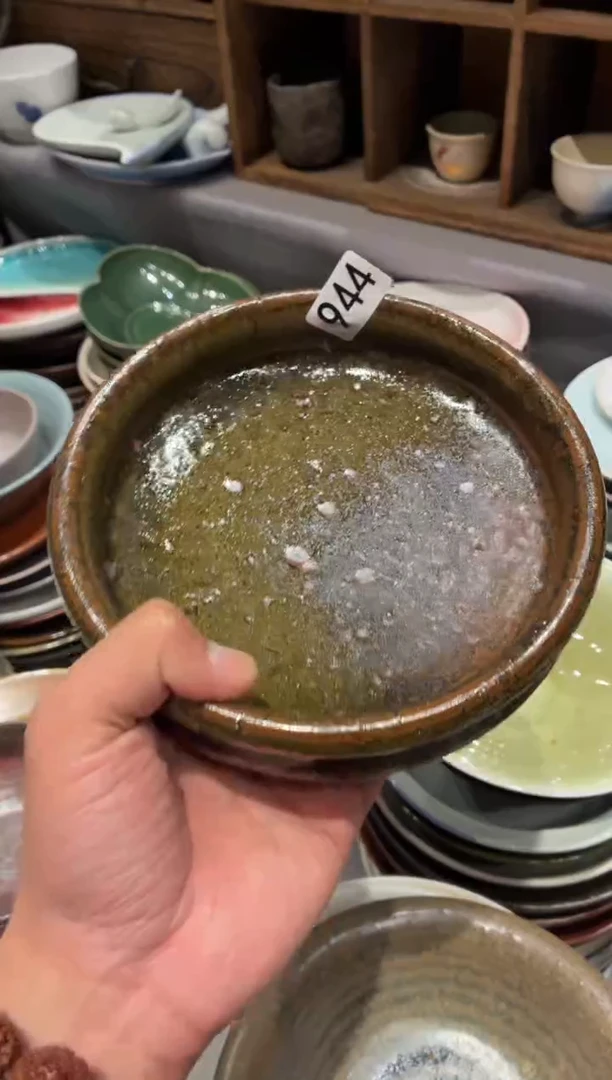 瓷片刘*博944 紫砂竹节壶承1个