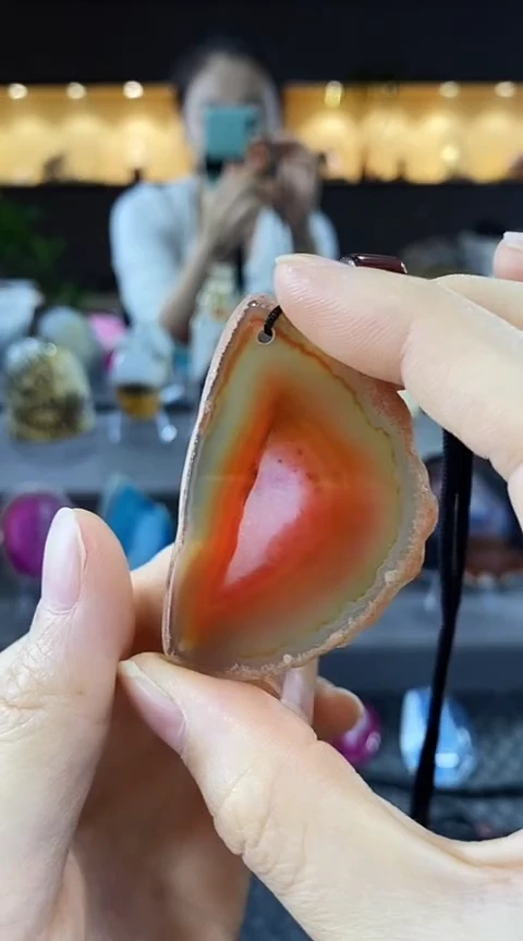 未镶嵌颈饰玛瑙/玉髓六*玛瑙