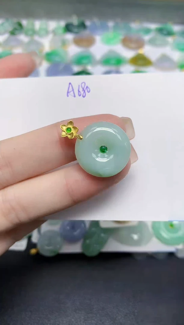 颈饰未镶嵌翡翠天然缅甸翡翠A货翡翠百元以上9元证书费自理