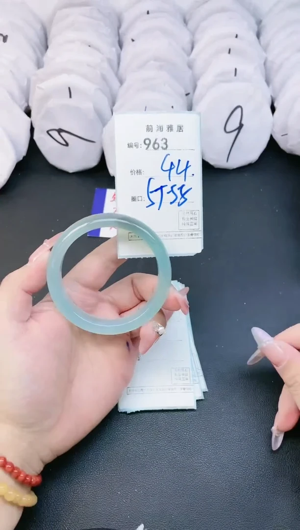 【闪购商品】玛瑙/玉髓手镯未镶嵌963