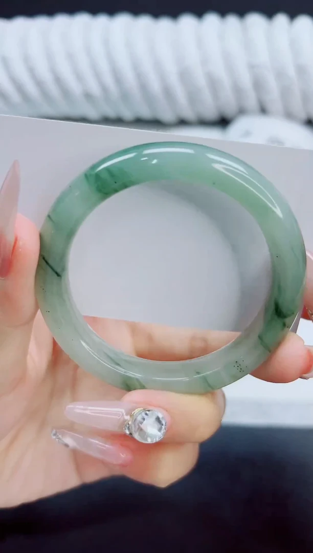 未镶嵌手镯石英质玉15/56.3