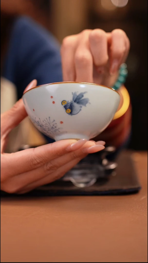 福利价 气窑 月影白鳜鱼鸡心杯 惜缘底款