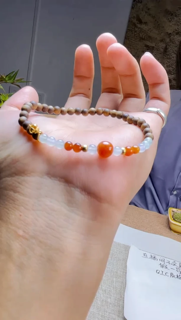 未镶嵌手串翡翠定制珠串