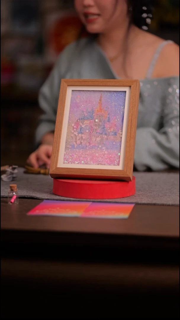 国画城堡---8寸 流沙 手写- 带灯