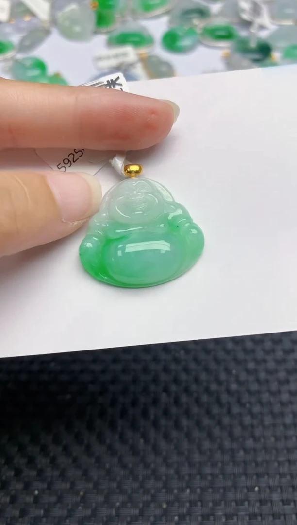 翡翠18K金镶嵌颈饰天然A货翡翠