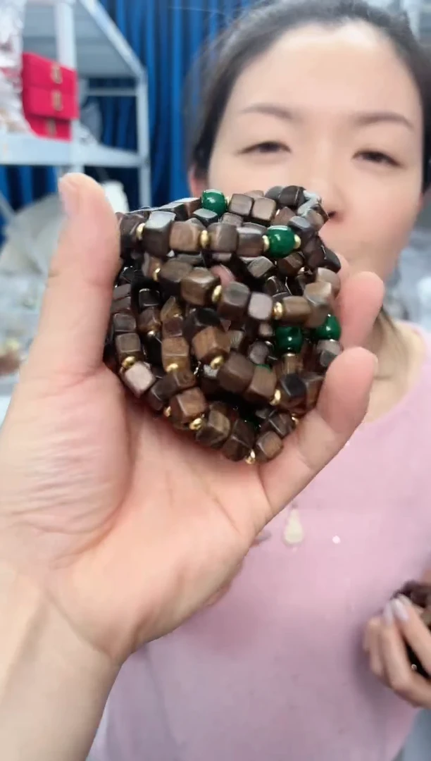 【闪购商品】檀香木手串/手链香香木颗颗方珠单圈