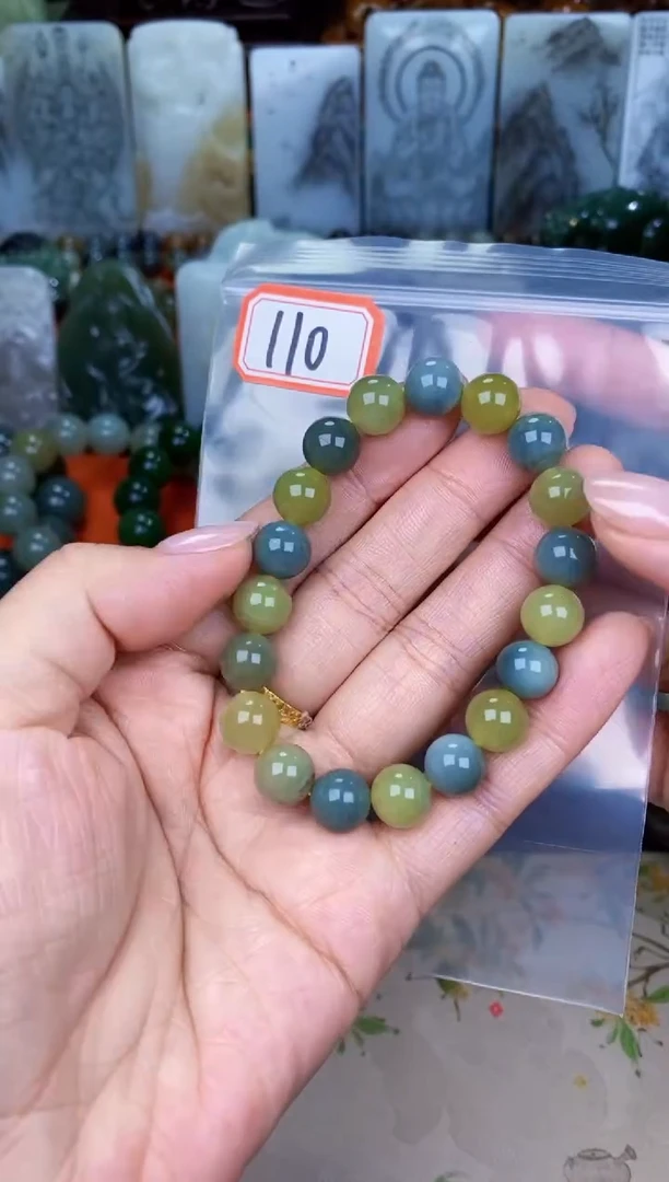 和田玉未镶嵌颈饰和田玉