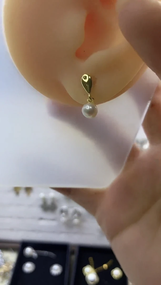 合金耳饰淡水珍珠137