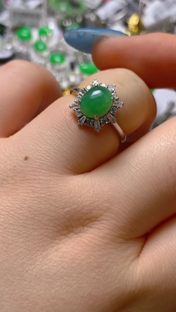 银S925镶嵌戒指翡翠百内无证书