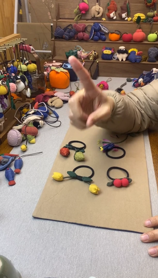 头绳（樱桃+黄郁金香+草莓+仙人掌）