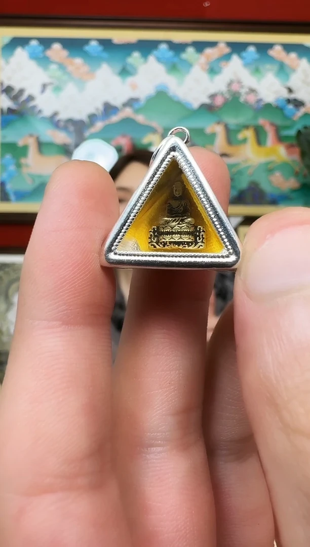 吊坠阿老师-热贡纯手绘唐卡吊坠