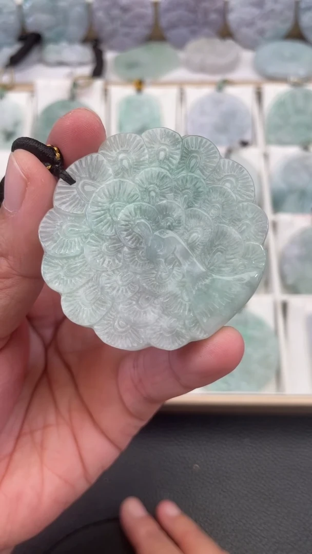 颈饰未镶嵌翡翠天然缅甸翡翠A货100