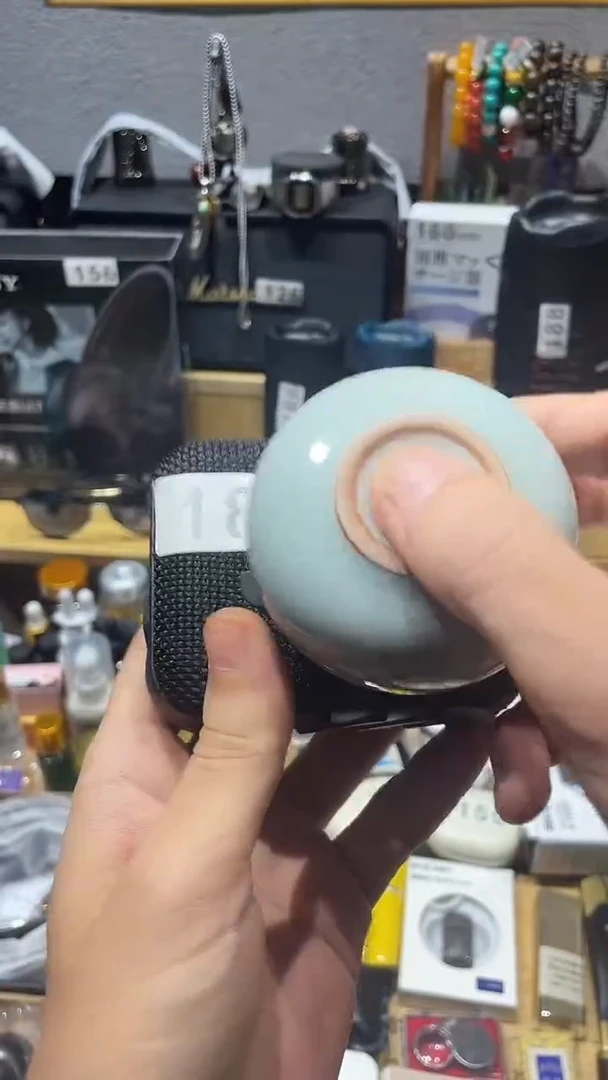 瓷片闪购商品 如图所示