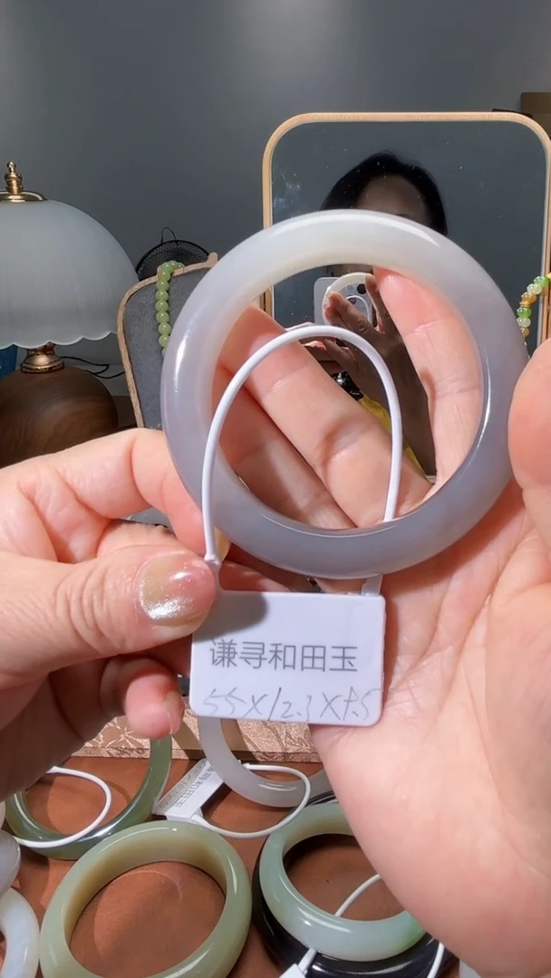 和田玉手镯未镶嵌1