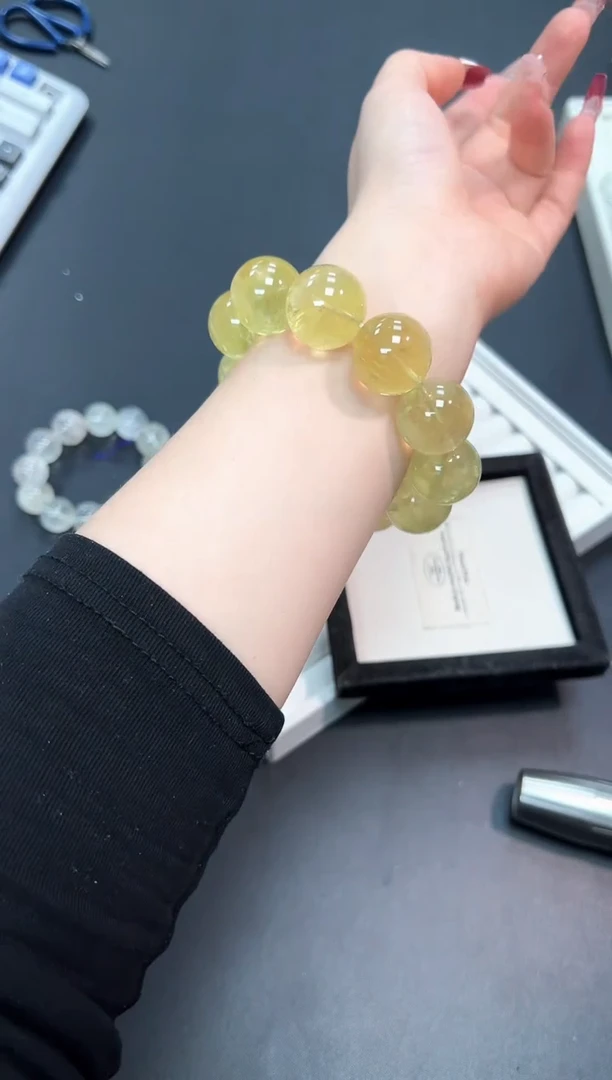 【闪购商品】水晶手串未镶嵌42A4多样性发其一1条默认微瑕