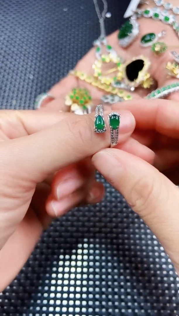 【闪购商品】翡翠戒指未镶嵌11111111