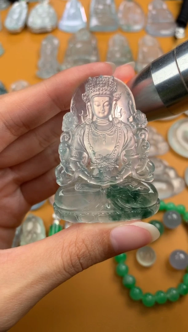 颈饰未镶嵌翡翠51.7-38.3-6.2