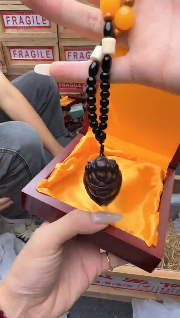 精美手串（无礼盒）