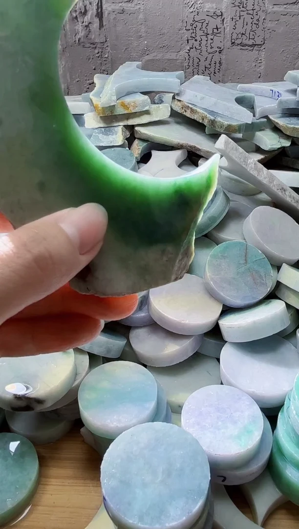 裸石翡翠天然翡翠A货古 南 040