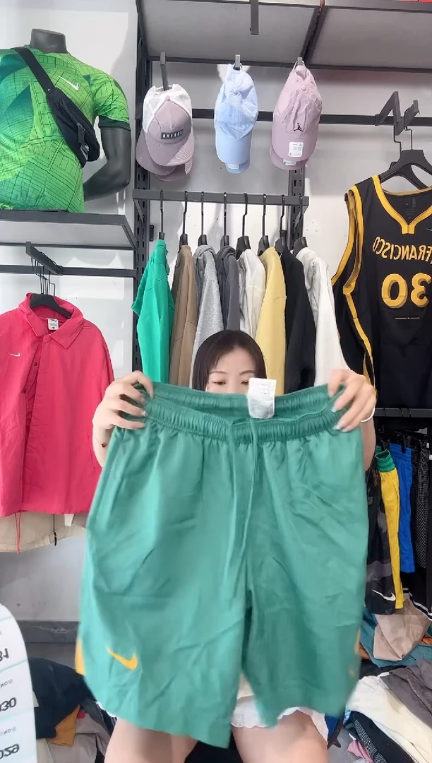 1025编码 瑕疵款直播间过款为准 尺码