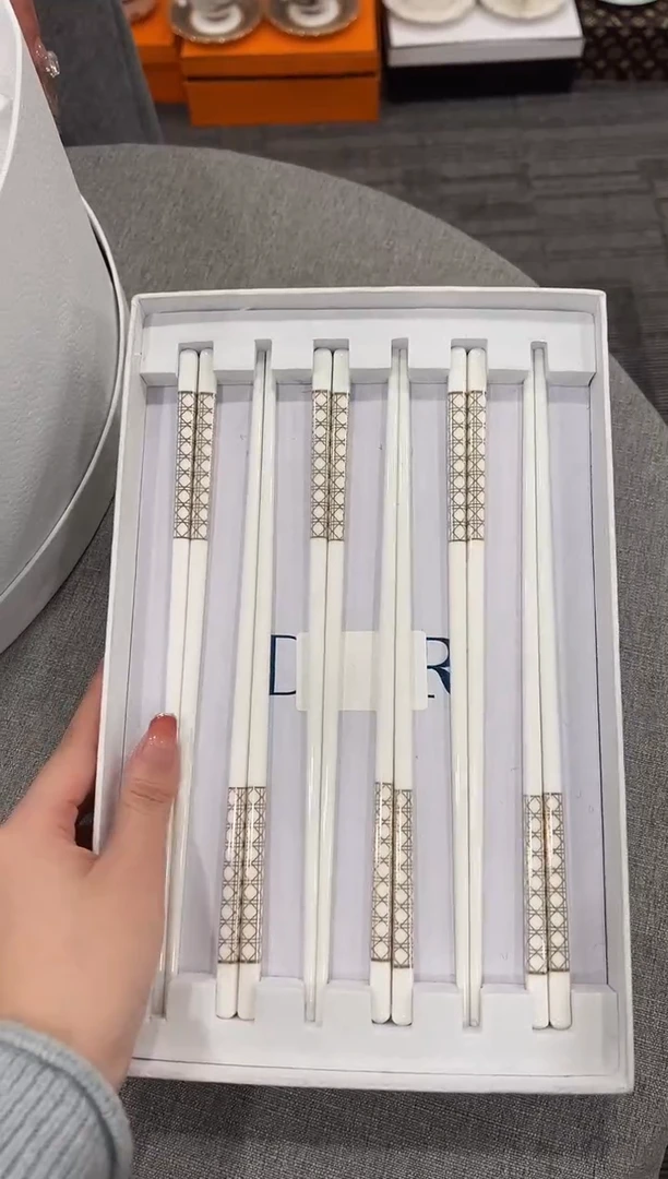 【闪购商品】杯H41--------------