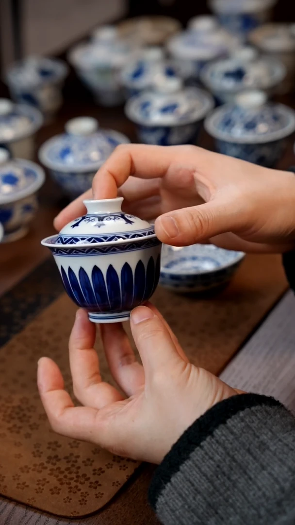 【闪购商品】菊瓣盖碗11111111111