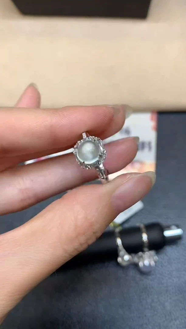 18K金镶嵌戒指翡翠13【无鉴赏期】