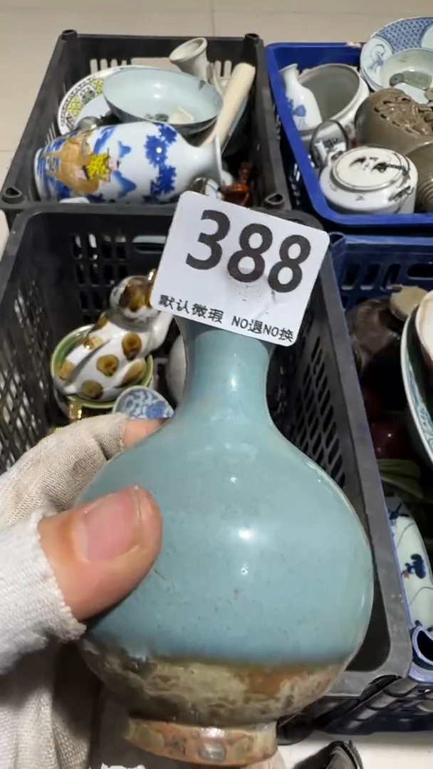 瓷片藝*人亿容工艺品388