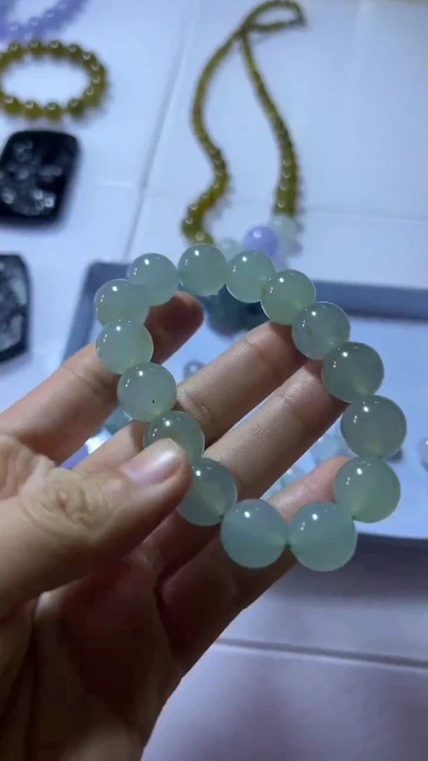 【闪购商品】定制翡翠未镶嵌手串