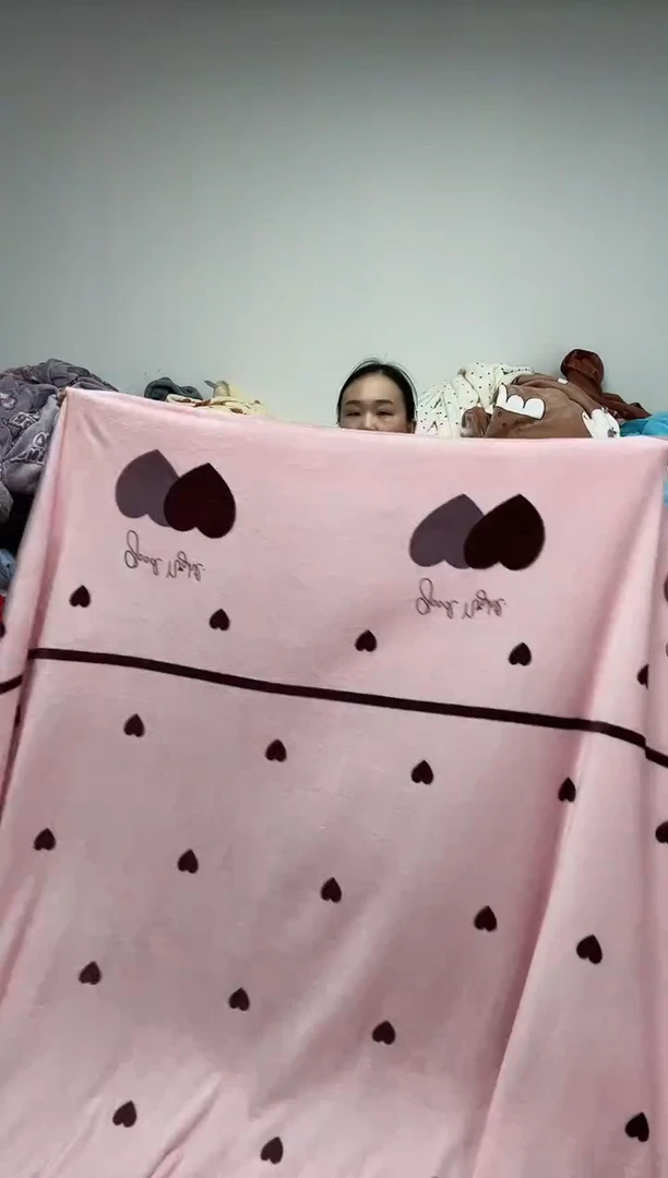 法兰绒2.2X2.4材质面料尺寸以主播介绍为准